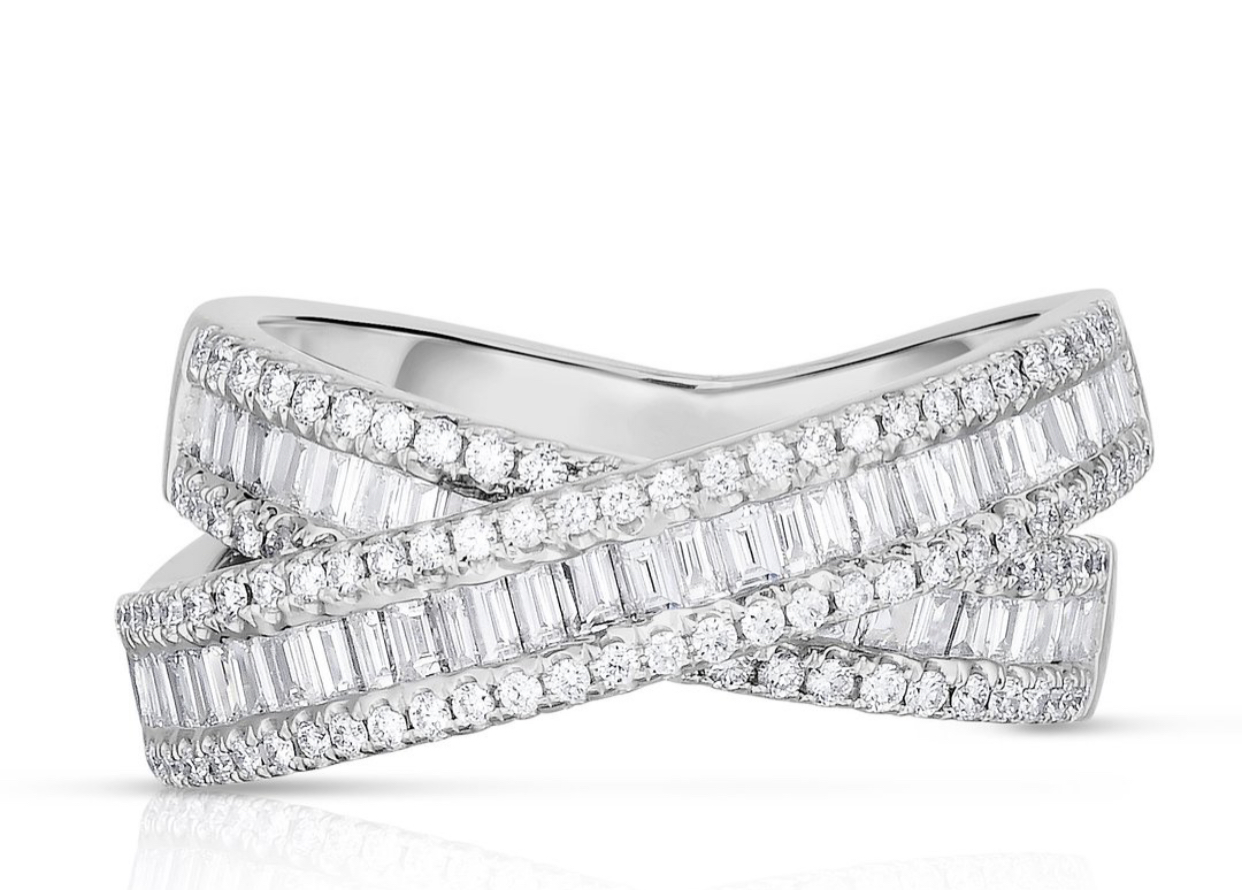 White gold ring with diamonds BAGUETTE Art. 3013