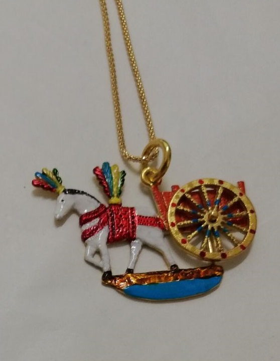 Necklace with pendant Sicily Line