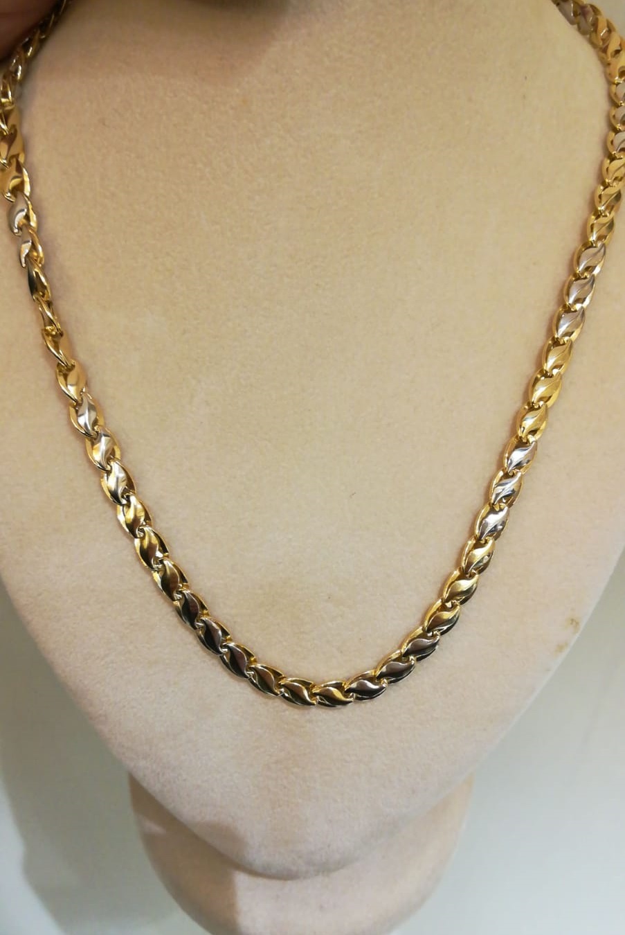 Two-tone necklace 750% gold