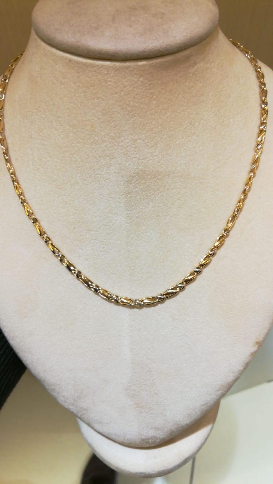 Two-tone gold necklace