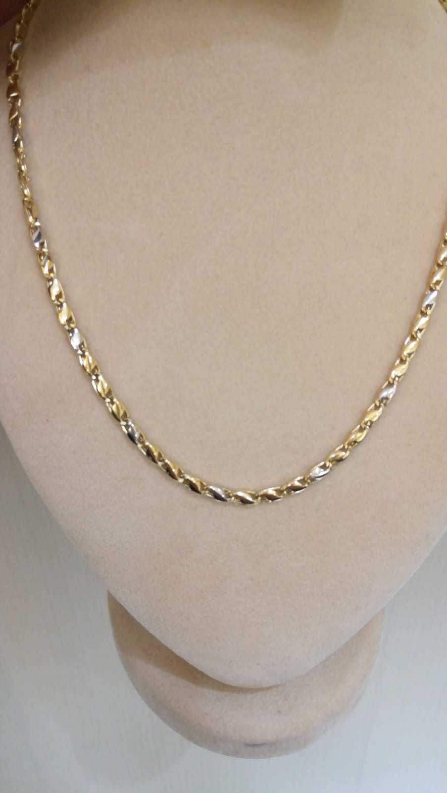 Two-tone gold necklace