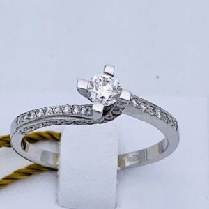 Anello solitario di diamanti oro bianco ABBRACCI ART. AN2848