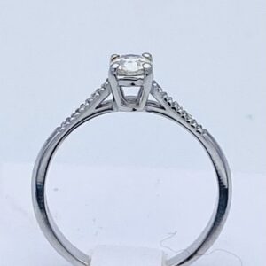 Anello solitario di diamanti oro bianco 750% ART. AN595