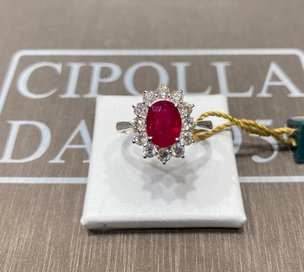 White gold ruby ring 750%