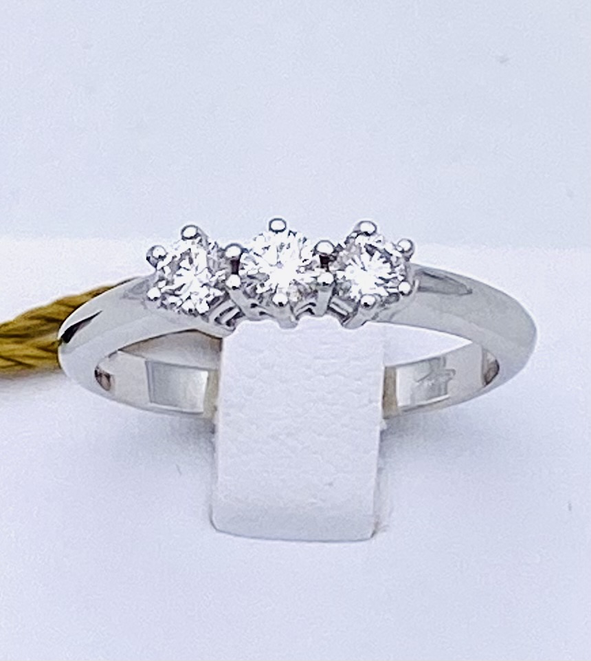 Trilogy ring white gold 750% and diamonds HARMONIES ART. AN1481