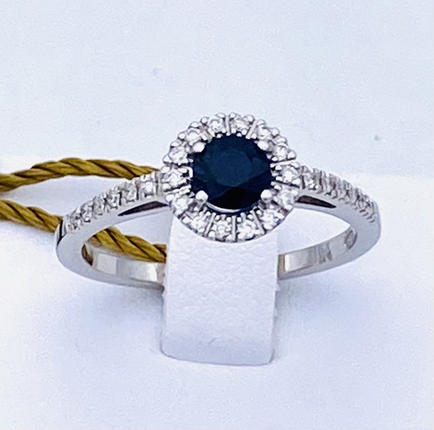 Sapphire and diamond ring in white gold ART. AN908