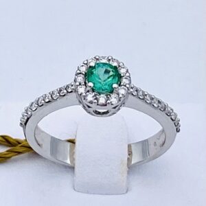 Emerald ring and diamonds white gold 750% ART. AN756