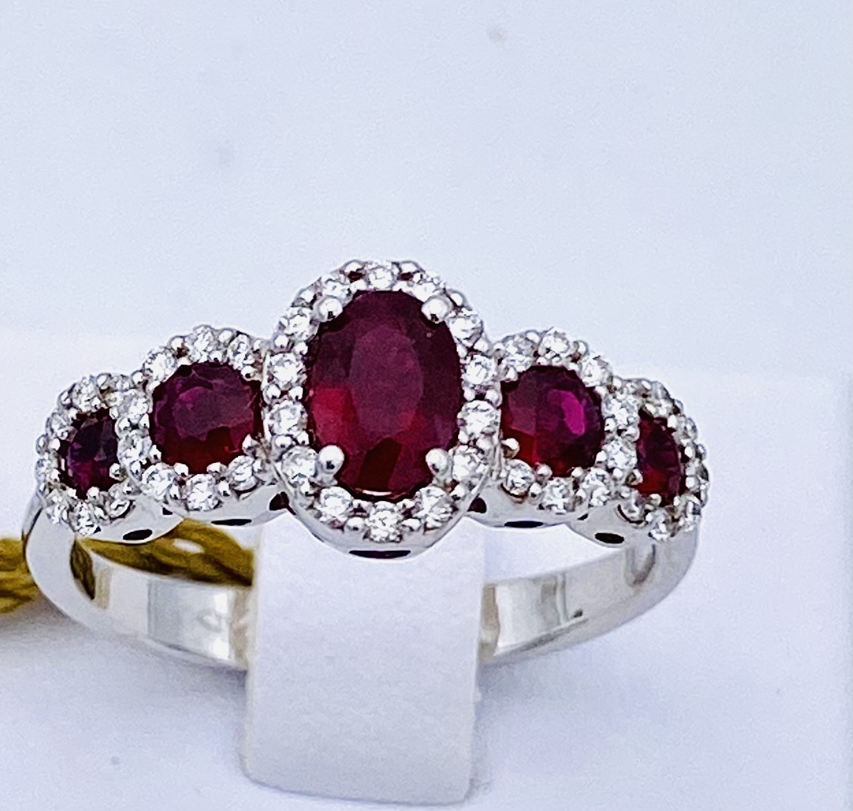 RUBY RING AND GOLD DIAMONDS 750% ART. AN2260