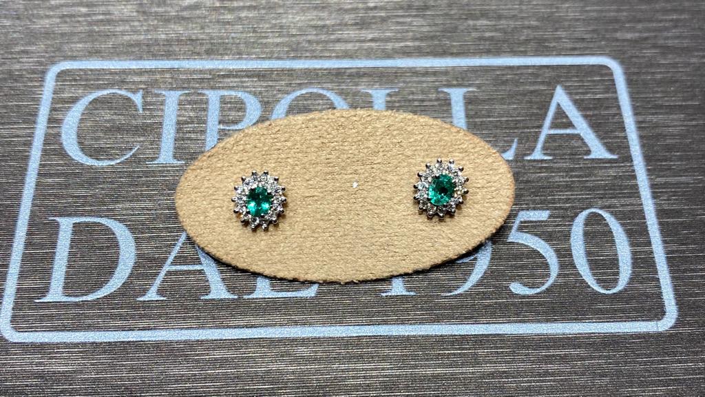 Emerald Earrings White Gold