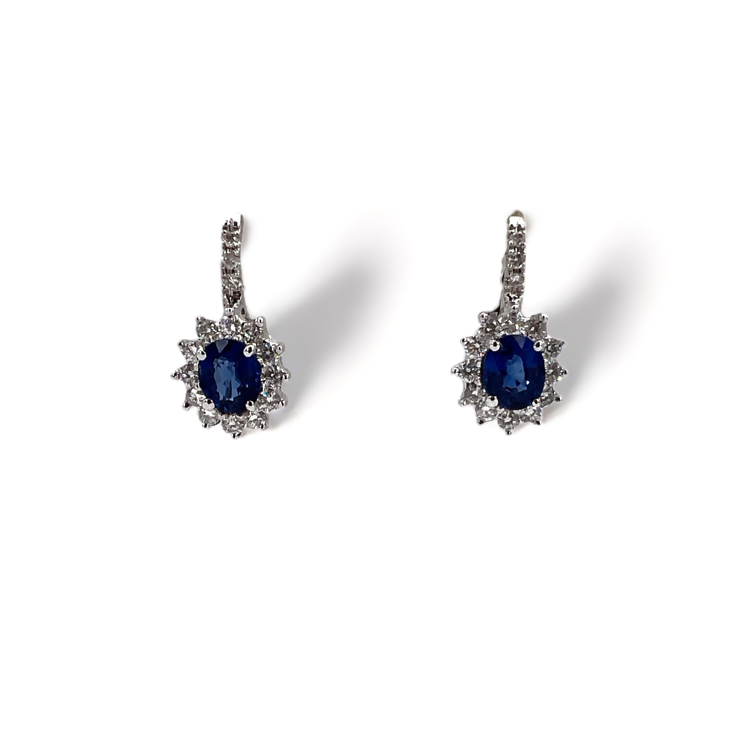 Orecchini  zaffiro blu diamanti e  oro Bon Ton Art. OR890