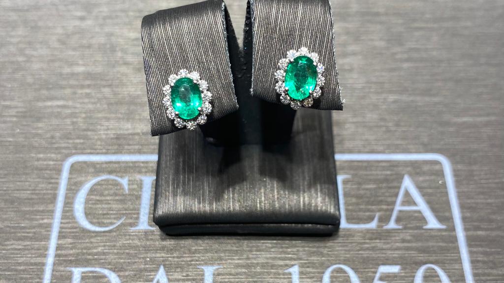 White Gold Emerald Earrings