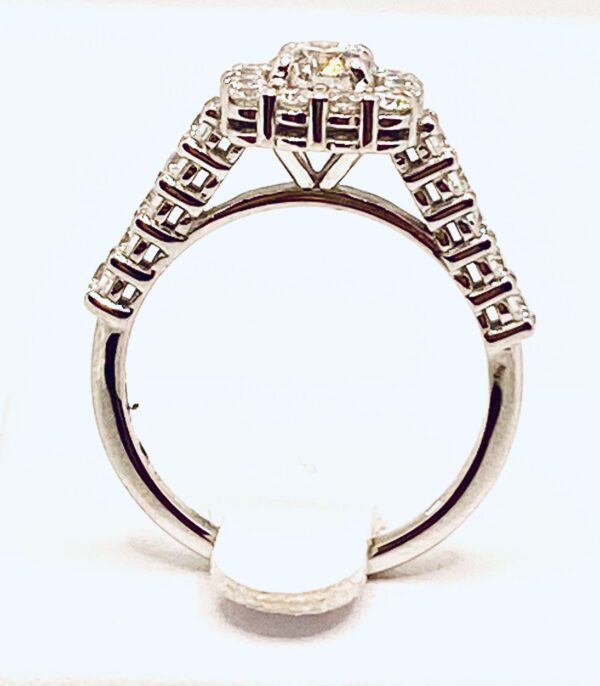Anello solitario di diamanti certificato GIA art. ROB9