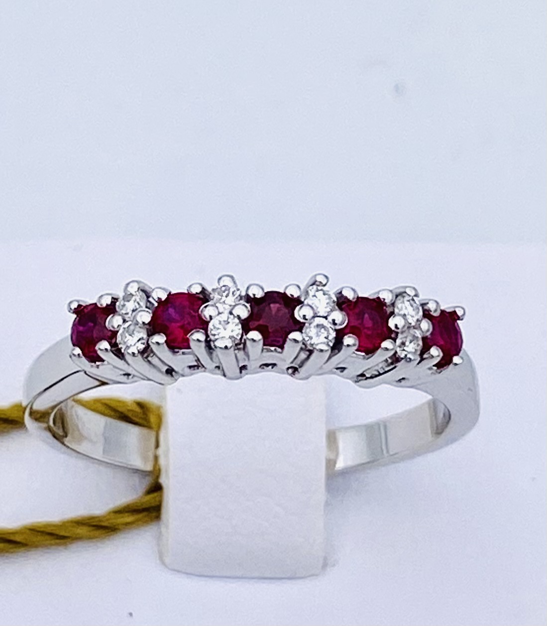 Anello veretta rubini diamanti oro bianco GEMME ART. AN1865