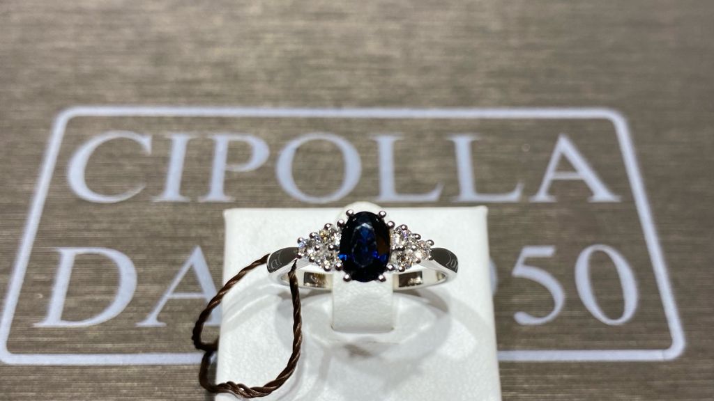 sapphire ring blue gold white 750% diamonds 0.17 ct color F/vvs1 sapphire natural blue 0.85 ct