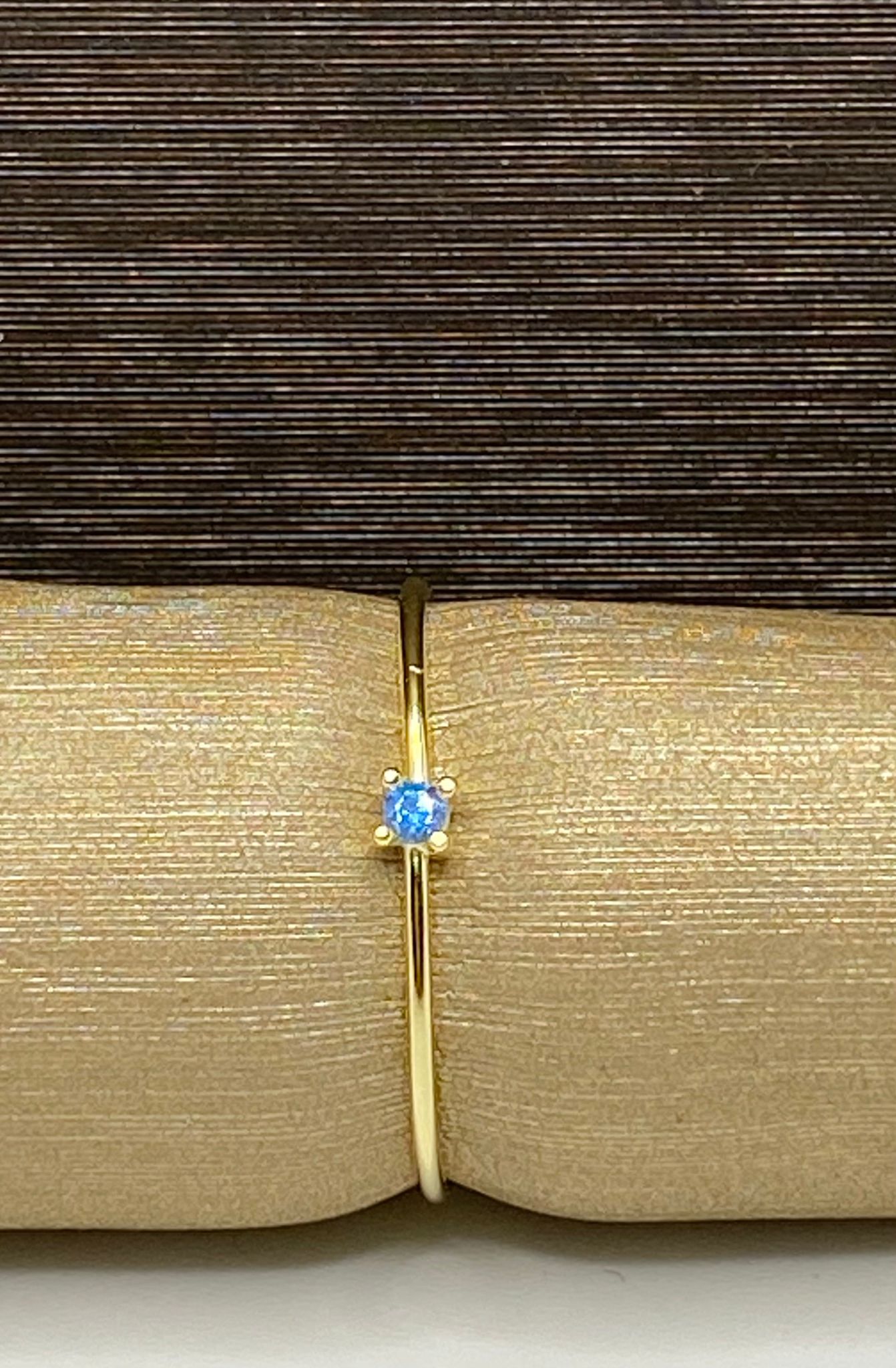 anello THIN RINGS argento 925% yellow gold, cristallo azzurro