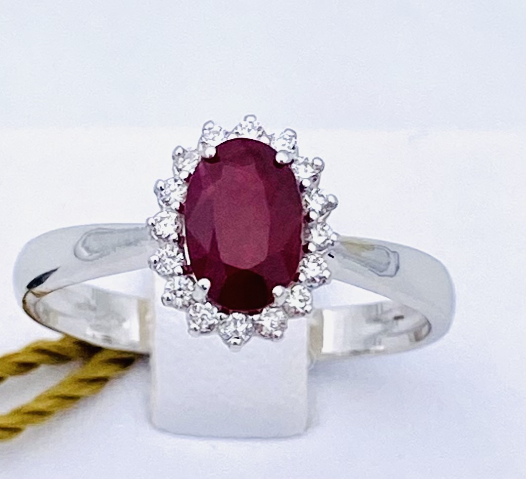 RUBY RING AND GOLD DIAMONDS 750% ART. AN1658