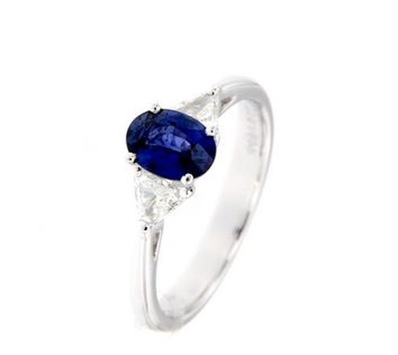 GOLD RING - SAPPHIRE AND DIAMONDS ART. CODE RCX0025BS-01