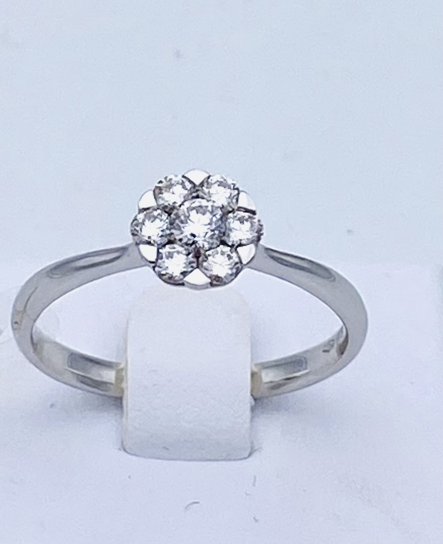 Solitaire diamond ring in 750% white gold ART. R34000C-124