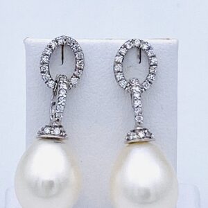 Orecchini perle diamanti oro bianco 750% art.ORP238-1