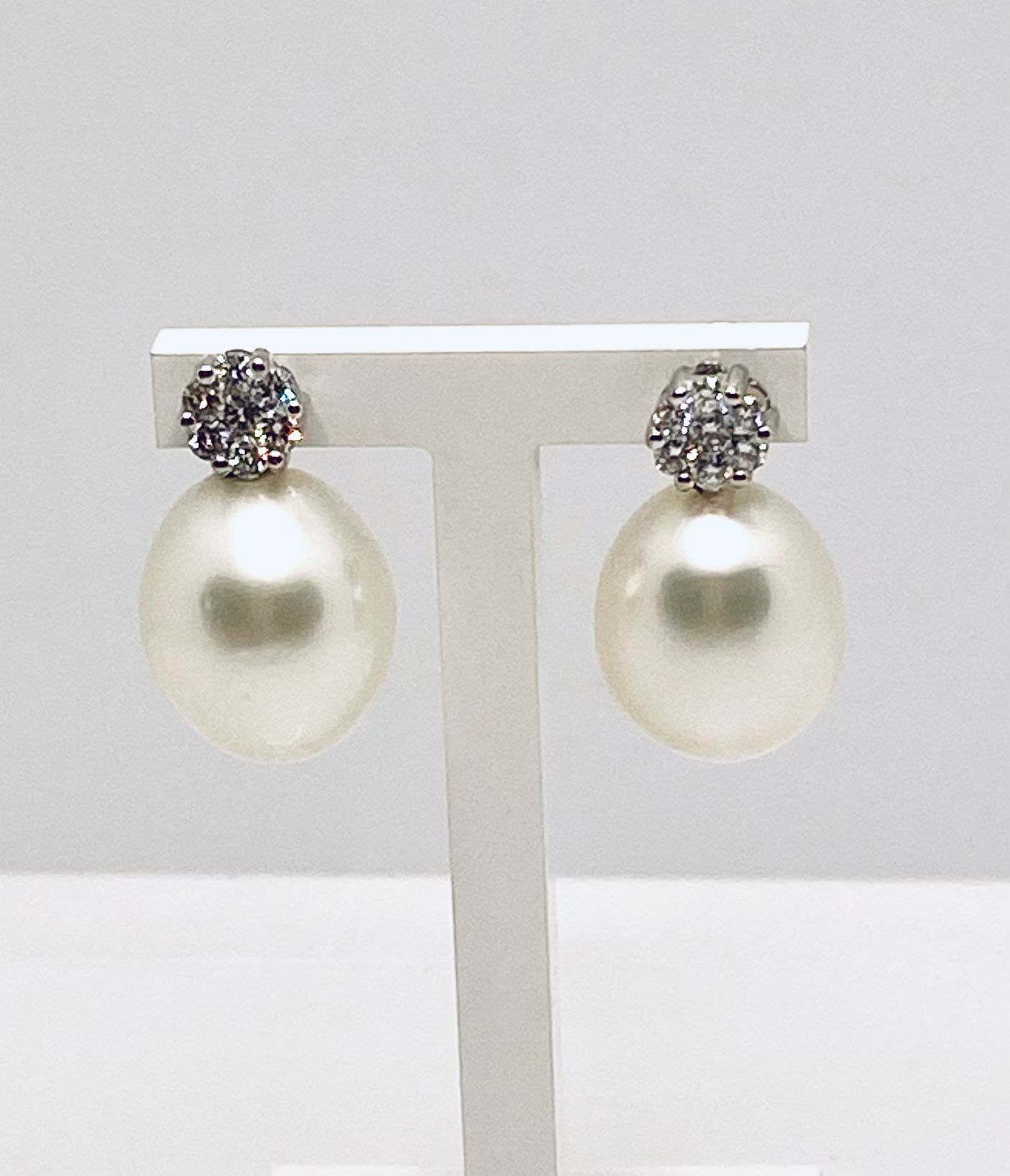 Earrings of pearls and diamonds art.ORP233