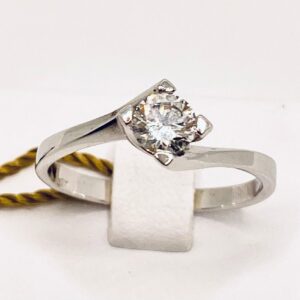 Solitary ring of diamonds and gold LOOKS art. AN2619