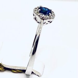 Ring with sapphire and diamonds art. AN1452