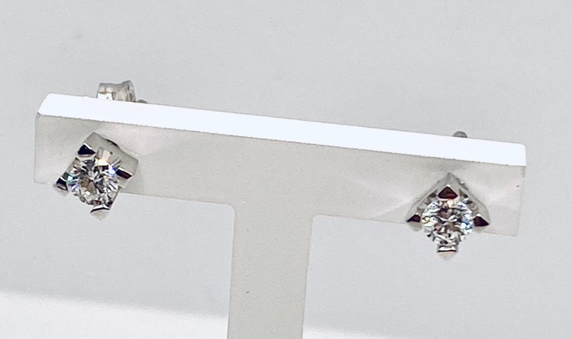 orecchini-punto-luce-diamanti-cipolla-dal-1950-gioiellieri-palermo