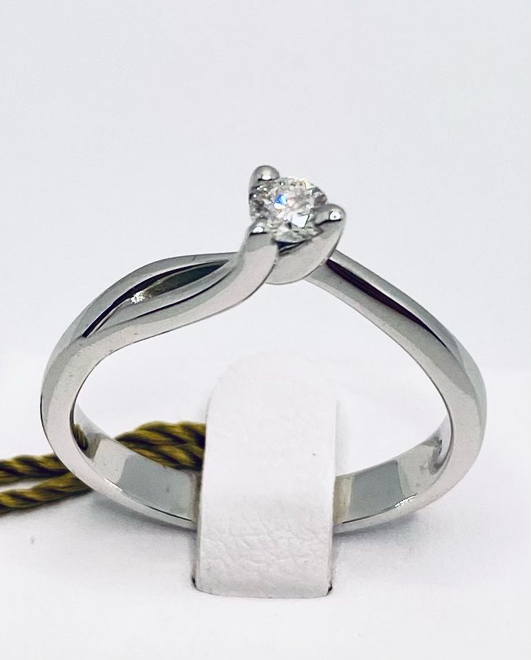 Solitaire ring gold and diamonds PASSION ART.AN012