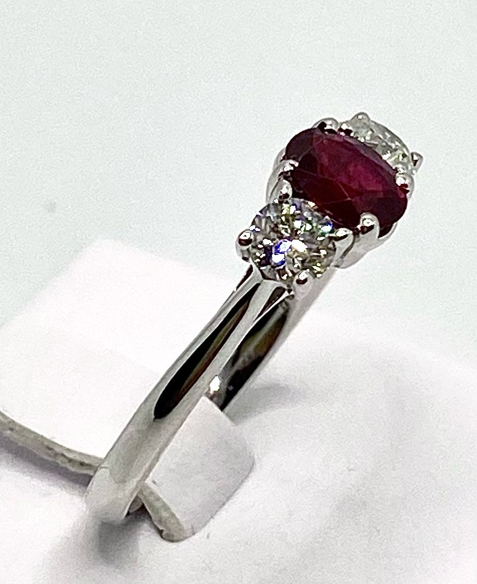 Trilogy ring with ruby and diamonds art.Z01189WV03R