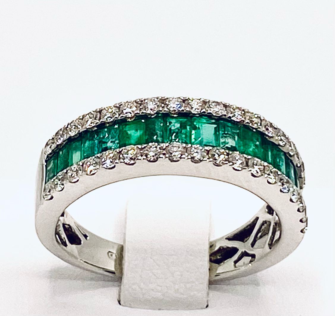 Anello veretta con smeraldi taglio princess art. 12502R03W