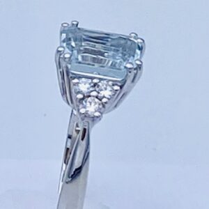 Anello acquamarina e diamanti GEMME Art. AN2431-1