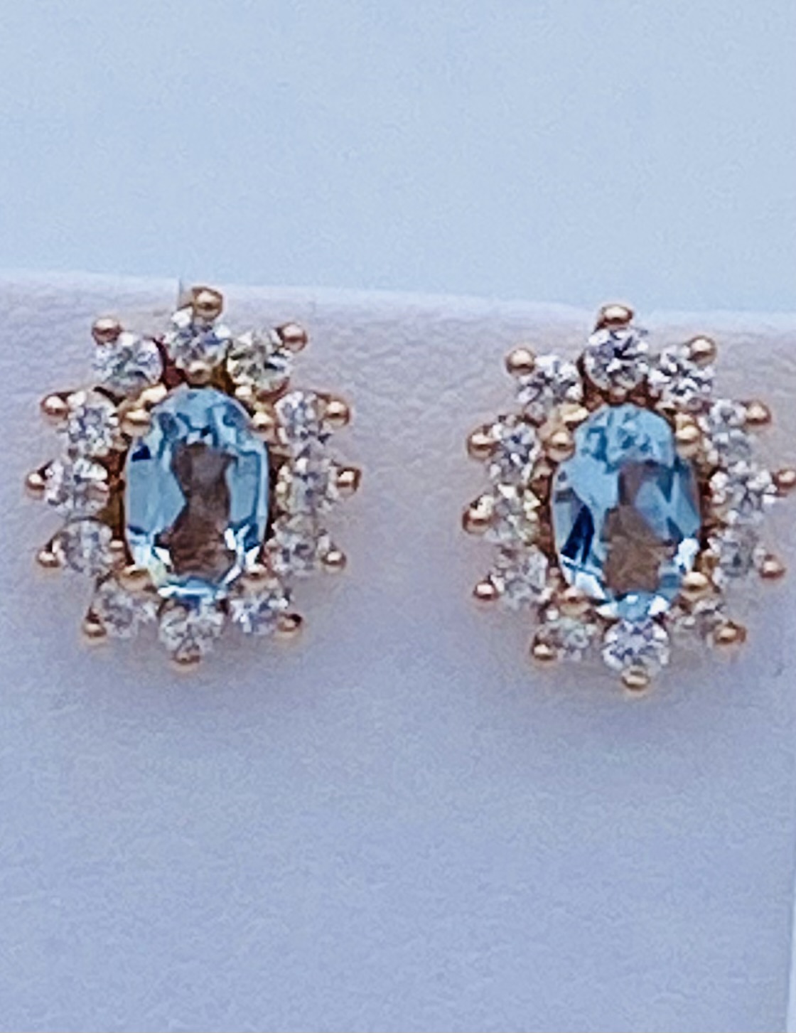 Aquamarine earrings and diamonds in rose gold Art. OR1269