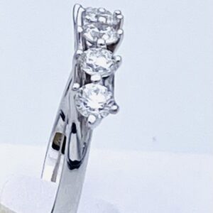 Anello veretta oro bianco e diamanti SGUARDI ART. AN1256