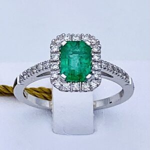 Anello smeraldo e diamanti oro bianco 750% art. AN2320