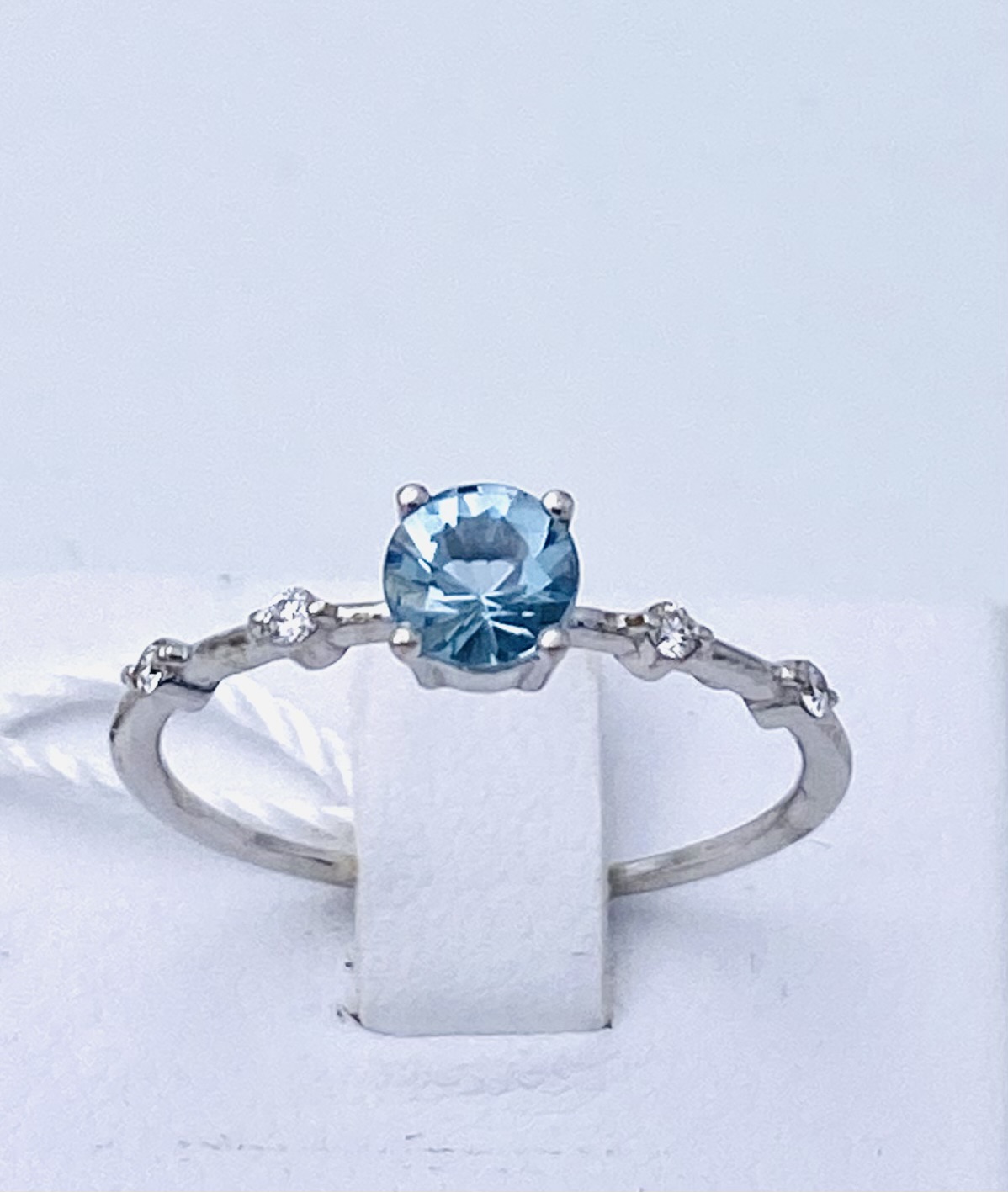 Aquamarine ring diamonds white gold 750% Art.AN2445-1