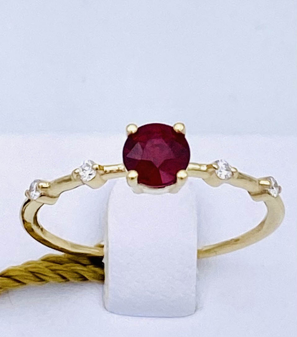 Ruby and diamonds yellow gold ring GEMME art.AN2446-2