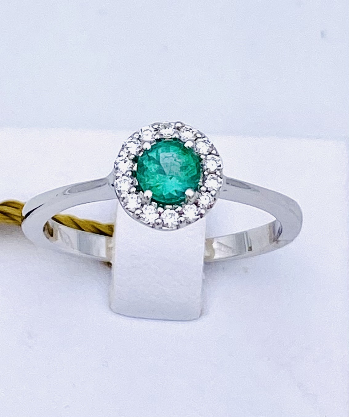 Emerald ring diamonds white gold BELLE EPOQUE ART.AN1460