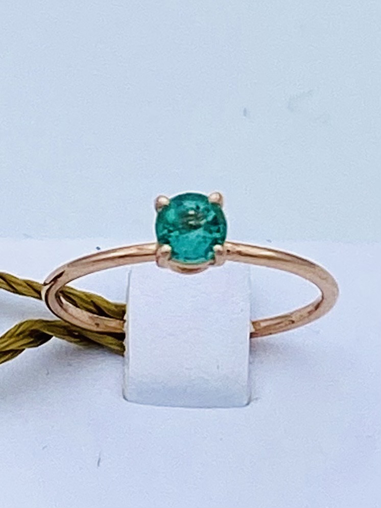 Emerald ring in rose gold GEMS Art. AN2411