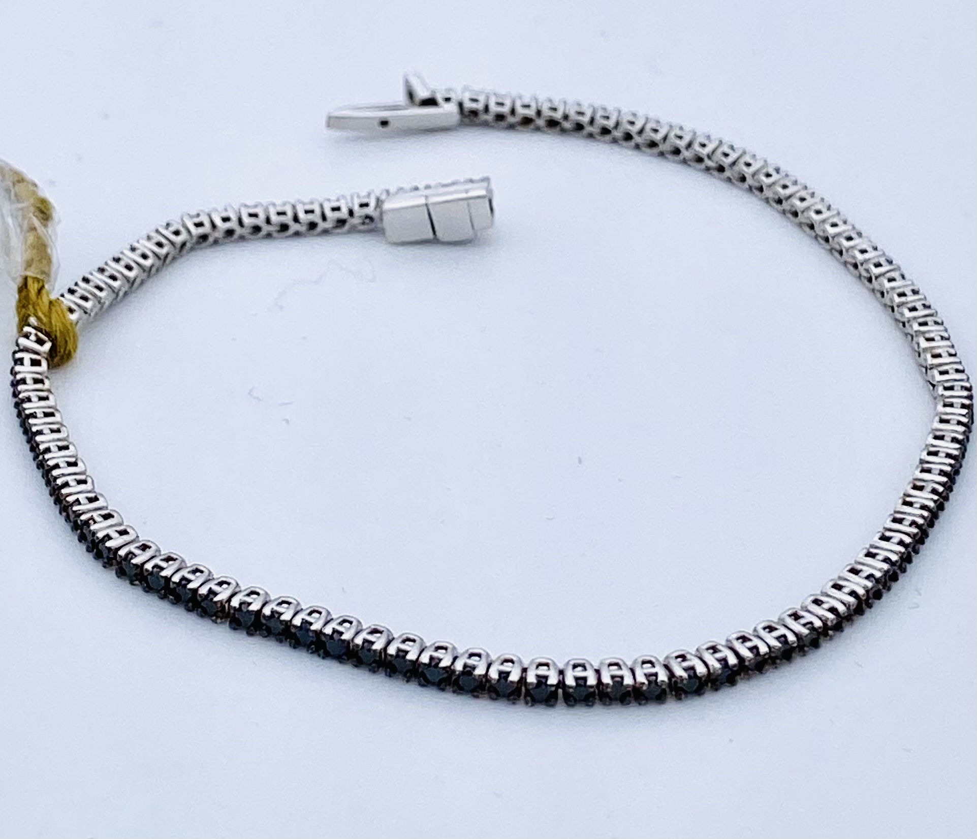 Tennis bracelet black diamonds white gold 750% art.BR052