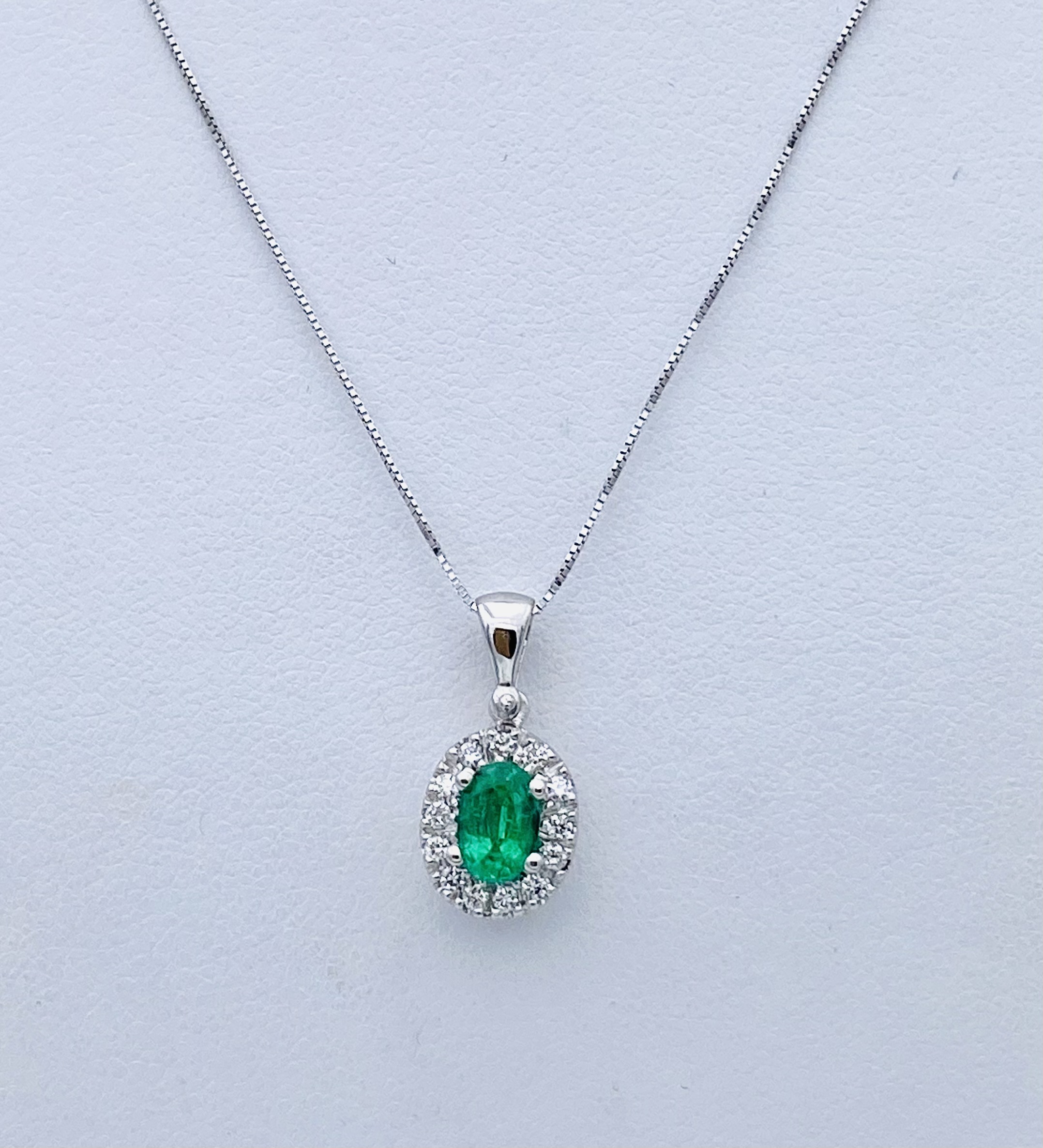 White gold emerald diamond pendant 750 % Art.CD720