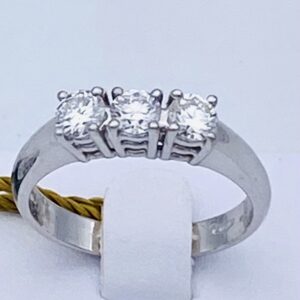 Anello trilogy di diamanti oro bianco 750 %  art.AN2145