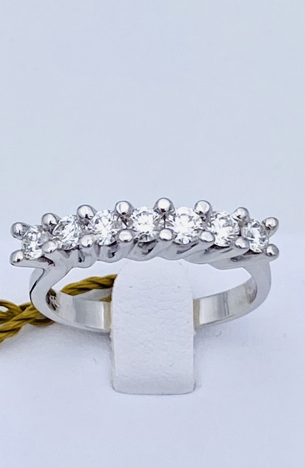 Anello veretta oro bianco  e diamanti SOGNO ART. VAN001