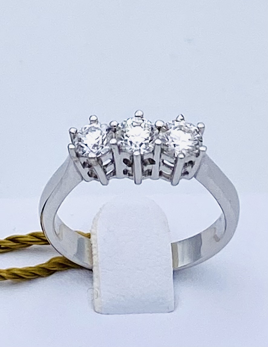 White gold diamond trilogy ring 750 % art.AN849