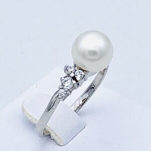 Anello perla in oro bianco 750% art. ANPE1
