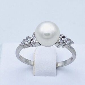 Anello perla in oro bianco 750% art. ANPE1
