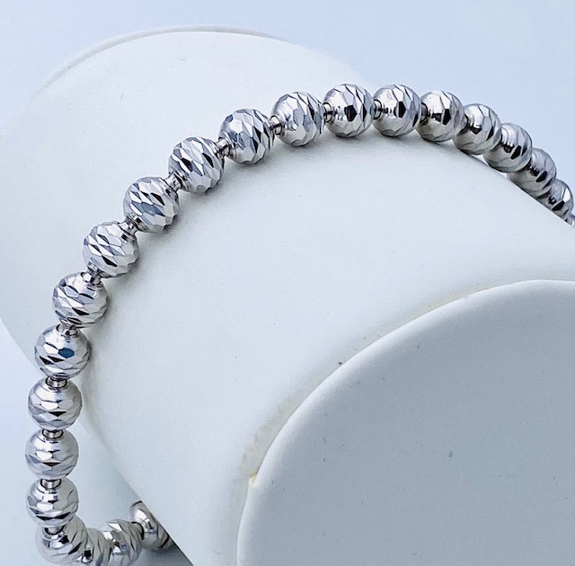 Desmos bracelet in silver art. BE01F00600W