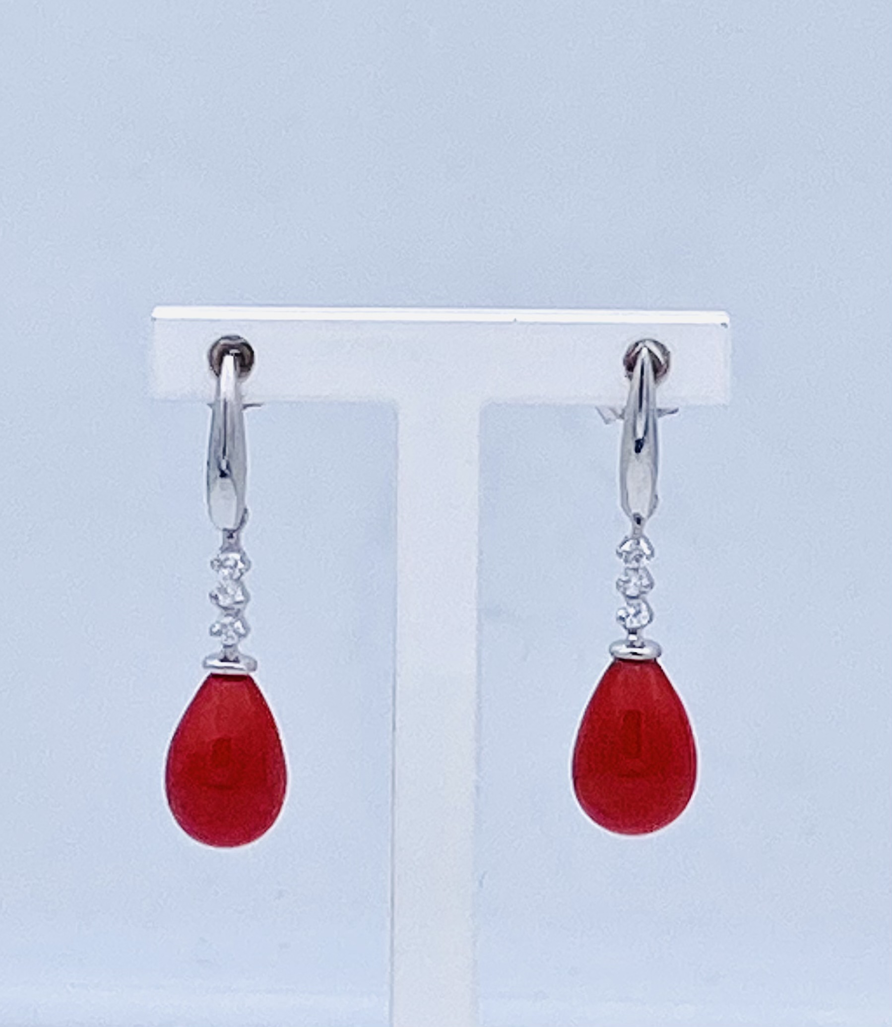 Earrings in white gold 750% Mediterranean coral Art. ORCORAL3