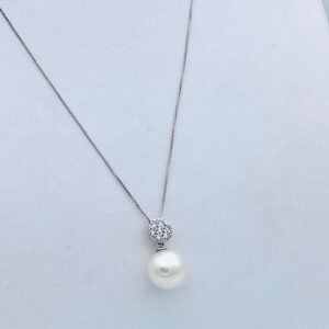 Pendente perla in oro bianco 750% art. PENPE1