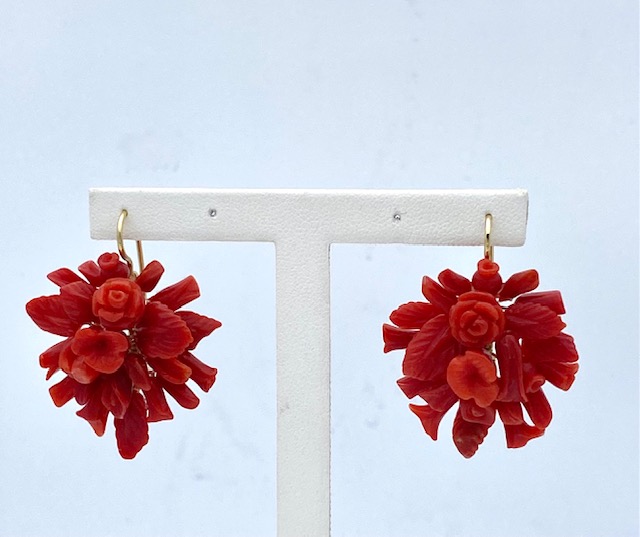 Coral earrings of the Mediterranean and gold 375% Art. OR1577