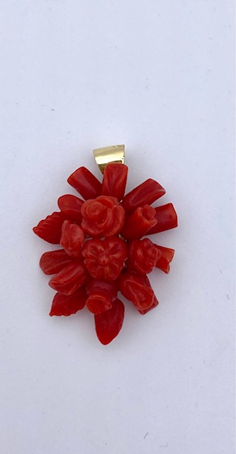 Mediterranean coral gold pendant 375% Art. PD-002